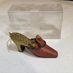 The Metropolitan Museum Of Art New York Shoe Ornament